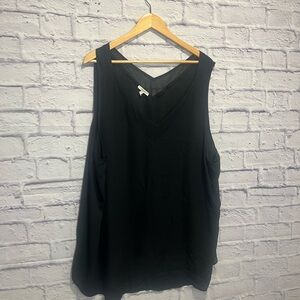 Maurices 3x Black V-Neck Tank Top